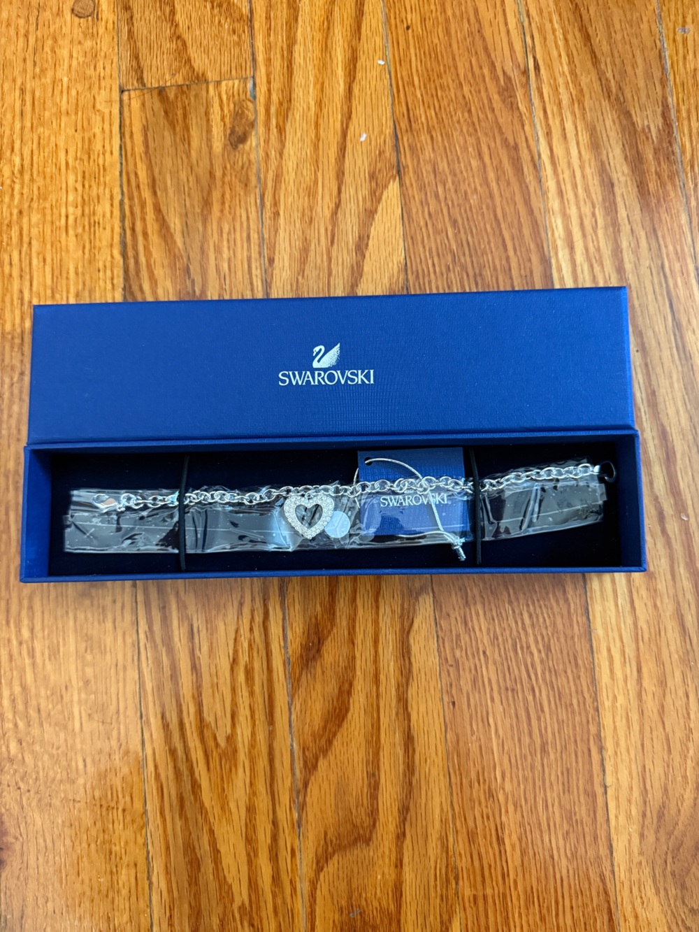 Swarovski Silver Heart Link Bracelet with Sparkling Crystals